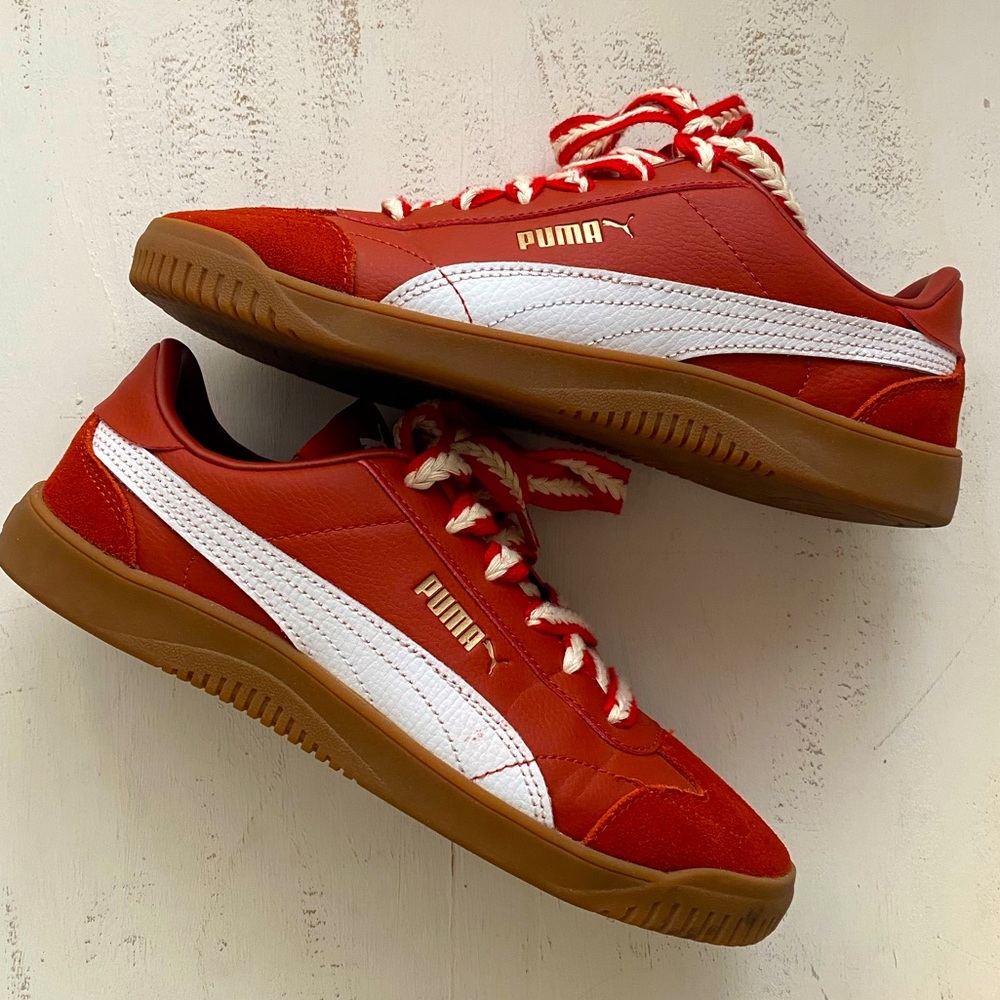 PUMA Low Profile Red Suede Club Shoes
